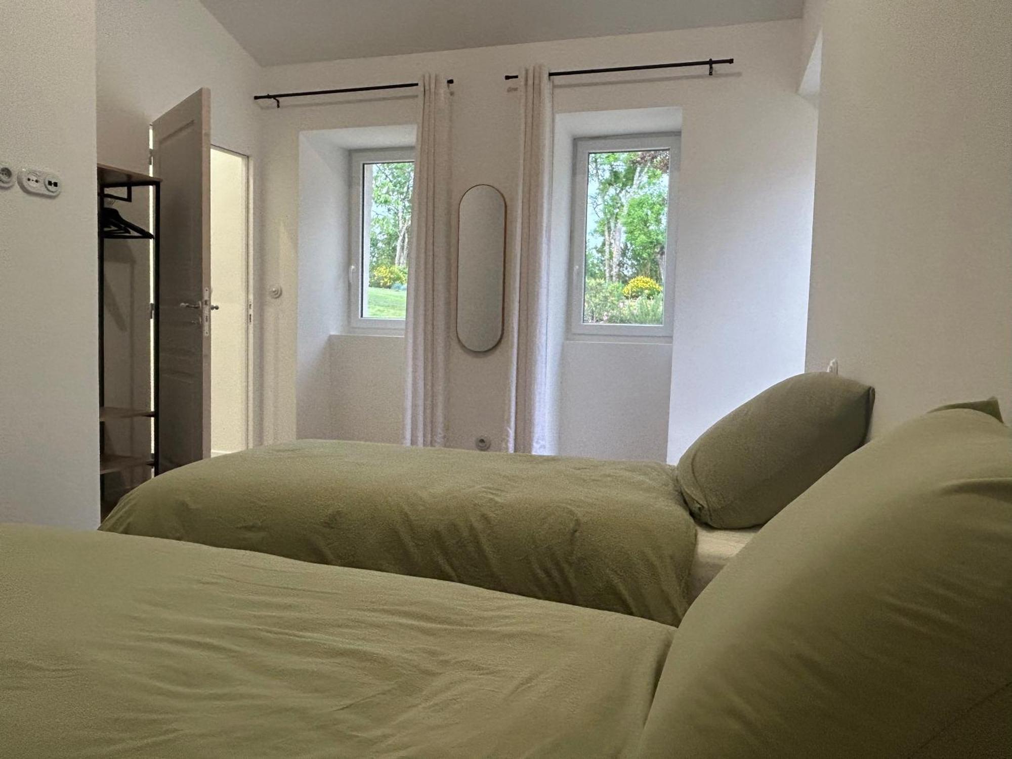 Maison De Vacances Gondrin Стая снимка