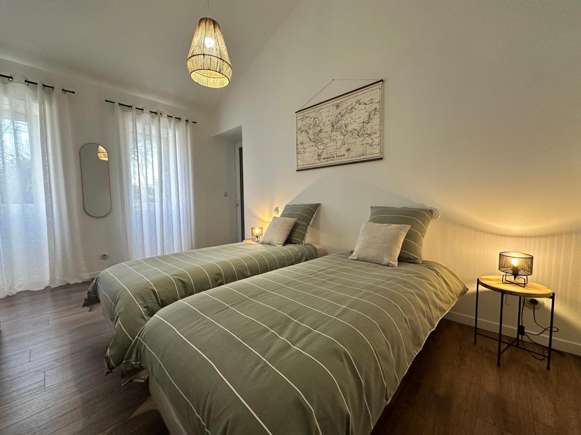 Maison De Vacances Gondrin Екстериор снимка